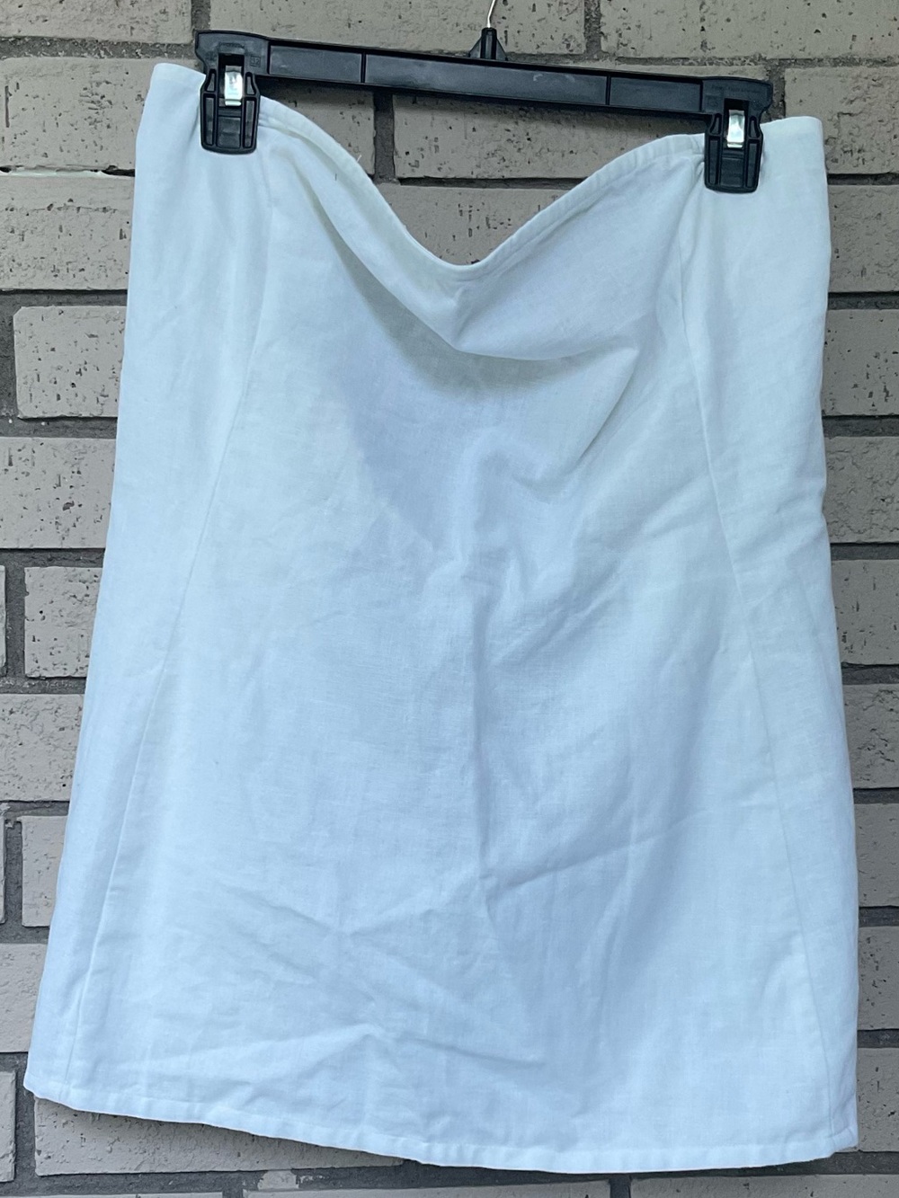 Boohoo White Strapless Linen-Blend Top